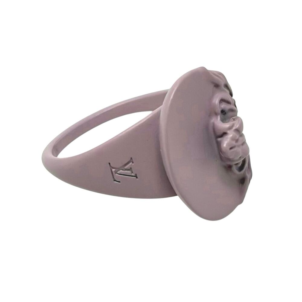 Louis Vuitton Sculpture Ring - Picture 1 of 9